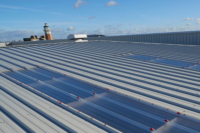 Leverage the Benefits of Insulated Roofing Sheets